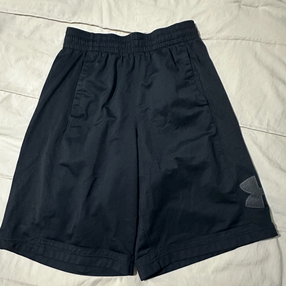 Men’s under armour shorts